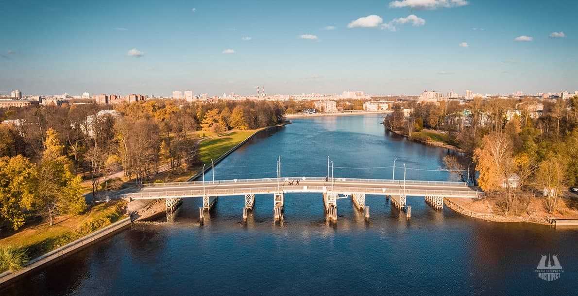 1-й Елагин мост. Источник: mostotrest-spb.ru
